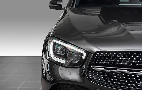 Mercedes-Benz Glc300 E 2021 photo 2
