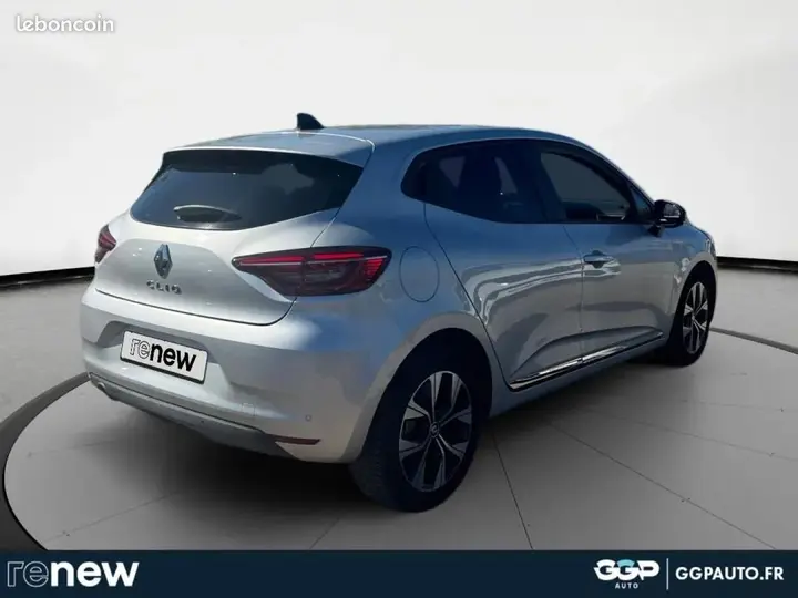 Renault Clio 2023 photo 5