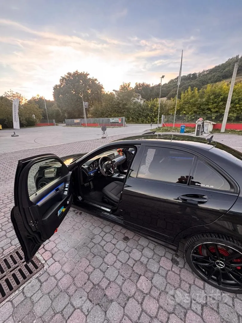 Mercedes-Benz C-Class 2014 photo 4