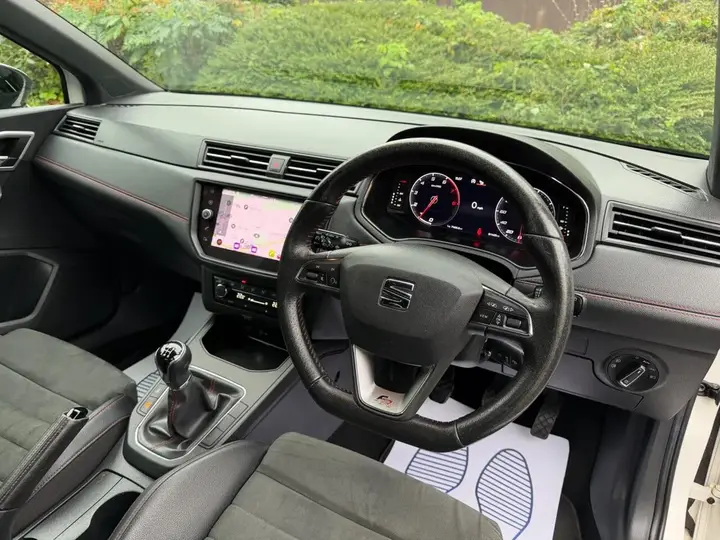 Seat Ibiza 2021 photo 3
