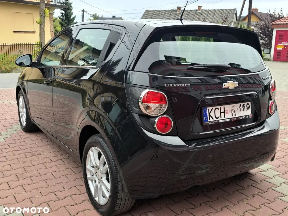 Chevrolet Aveo 2013 photo 5