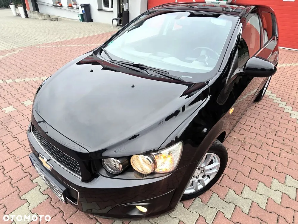 Chevrolet Aveo 2013 photo 3
