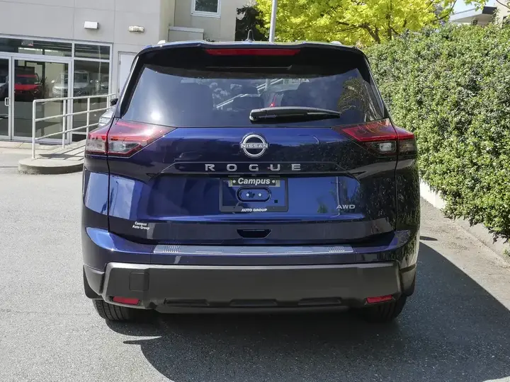 Nissan Rogue 2026 photo 4