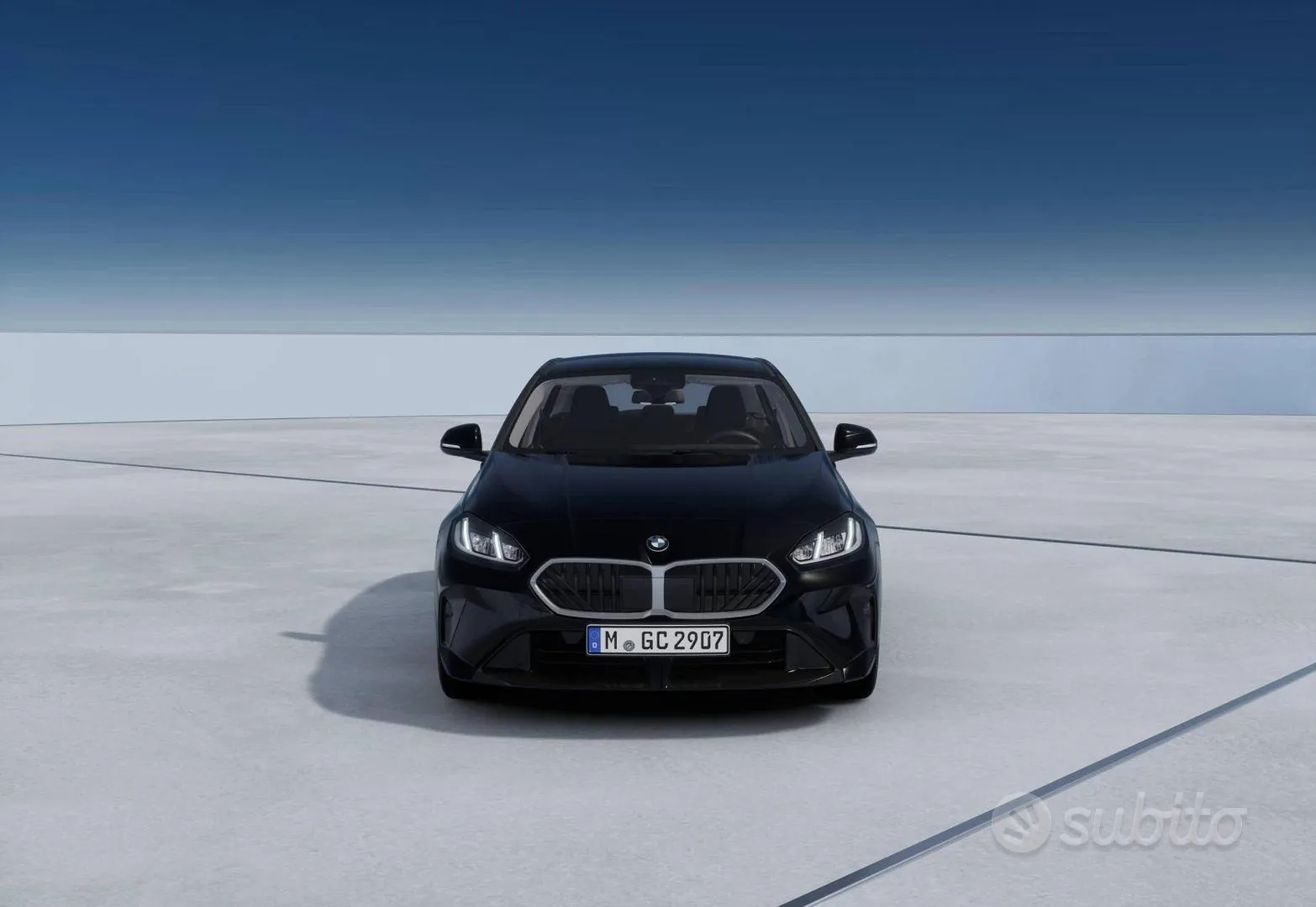 BMW 1 Series photo 3