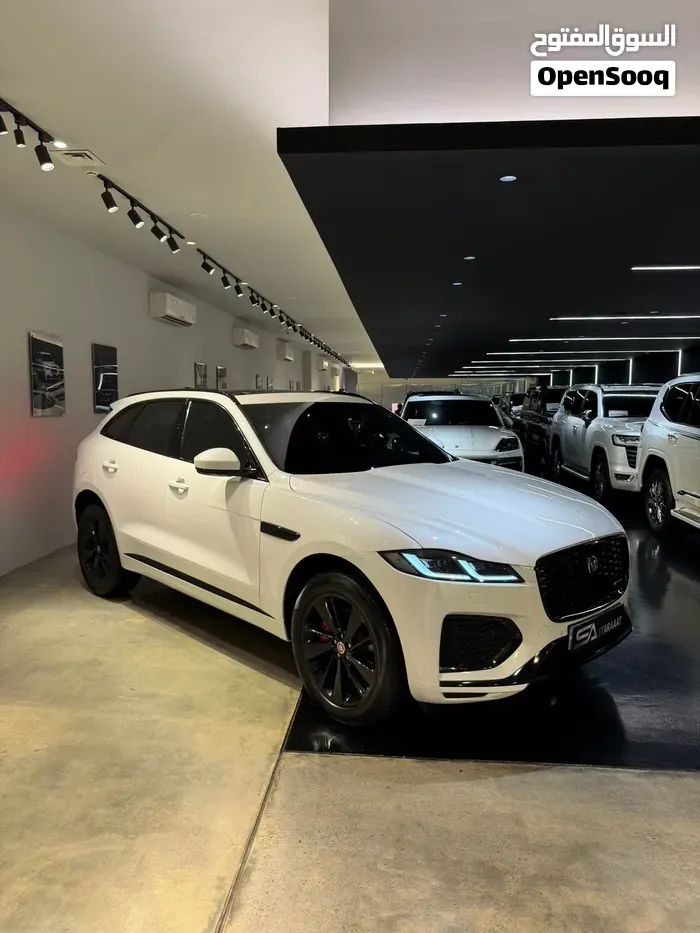 Jaguar F-Pace 2023 photo 3