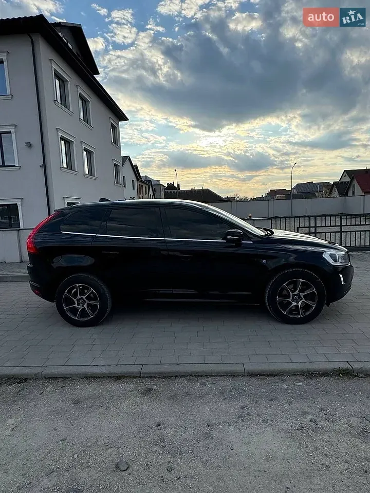 Volvo Xc60 2016 photo 2