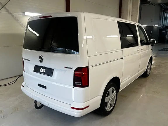 Volkswagen Transporter 2022 photo 5