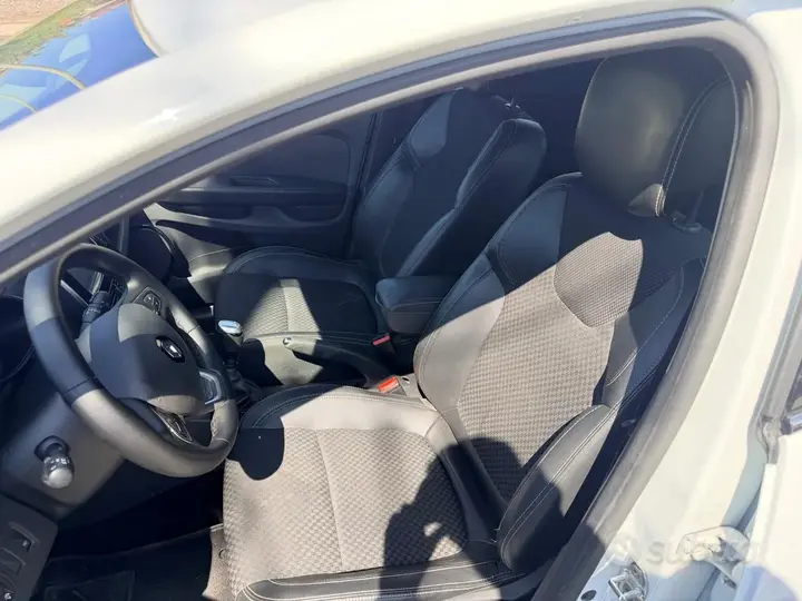 Renault Clio 2019 photo 5