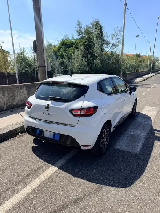 Renault Clio 2019 photo 3