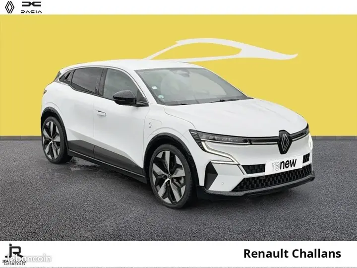Renault Megane 2022 photo 2