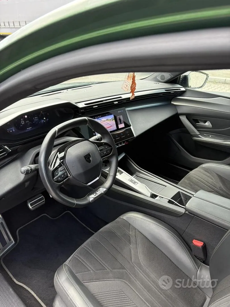 Peugeot 308 2023 photo 4