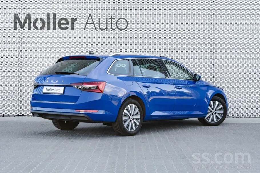 Skoda Superb 2021 photo 4
