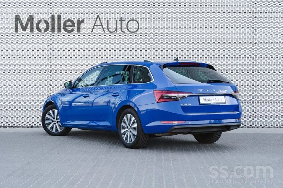 Skoda Superb 2021 photo 3