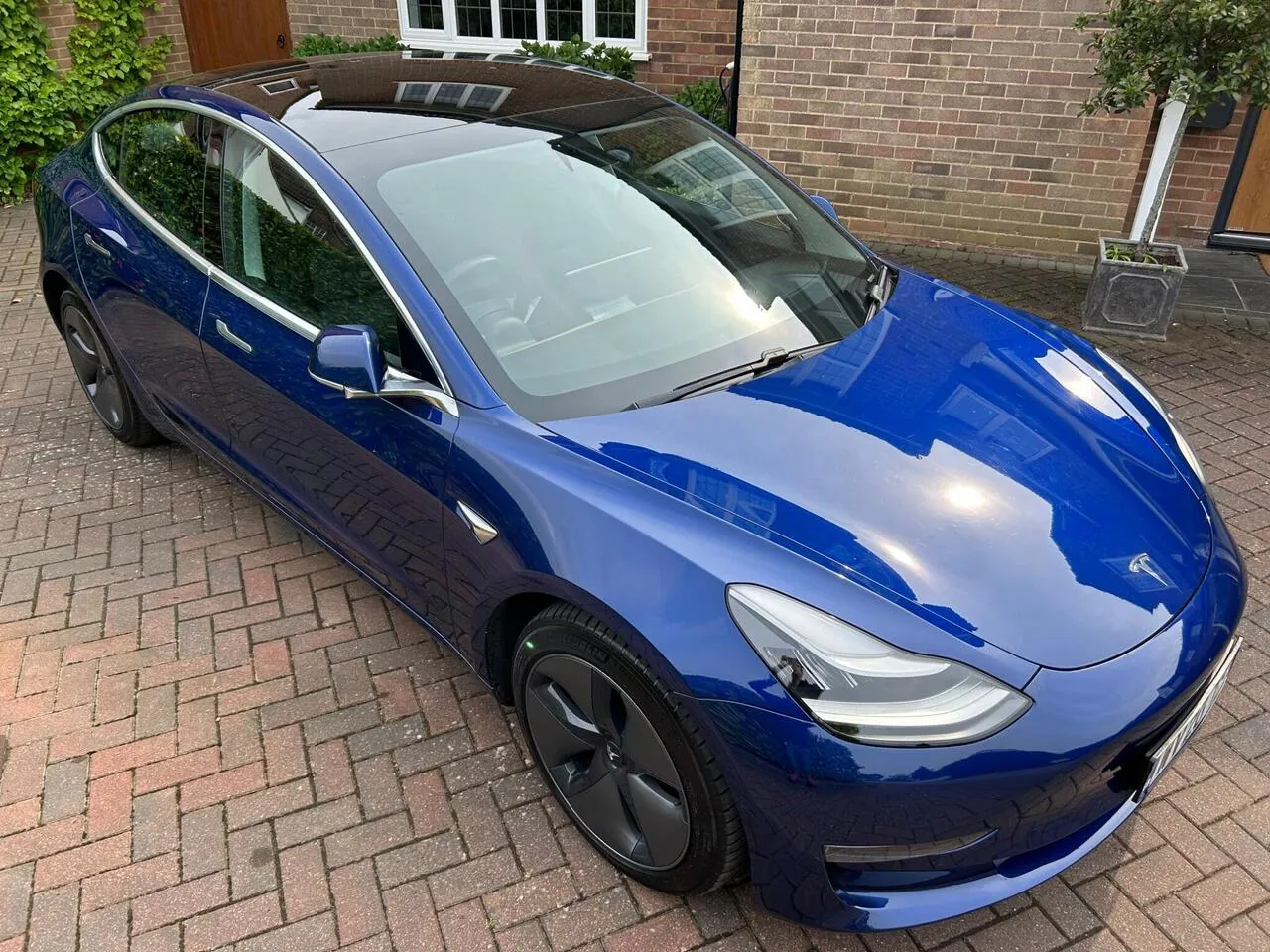Tesla Model 3 2020 photo 3