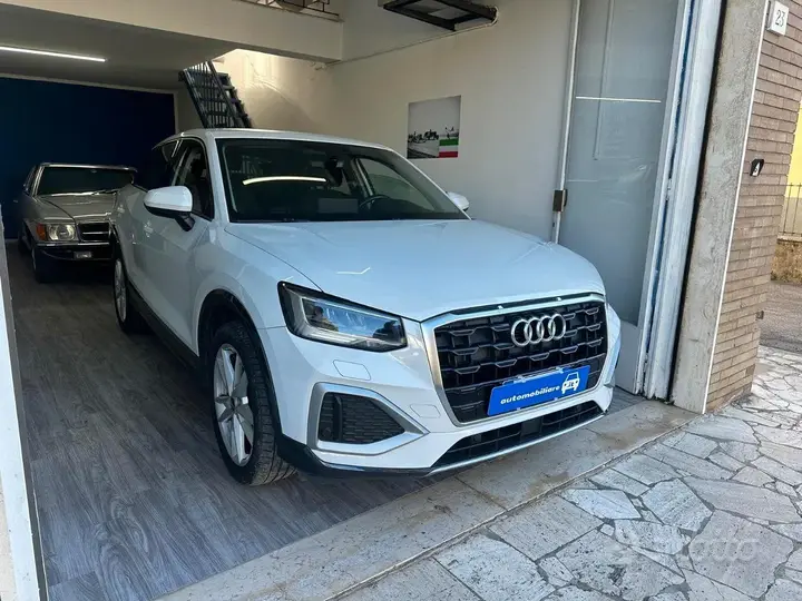 Audi Q2 2021 photo 2