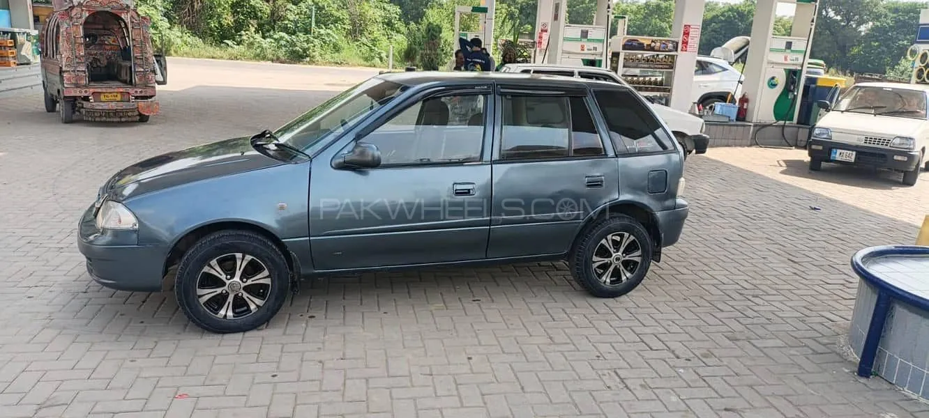 Suzuki Cultus
