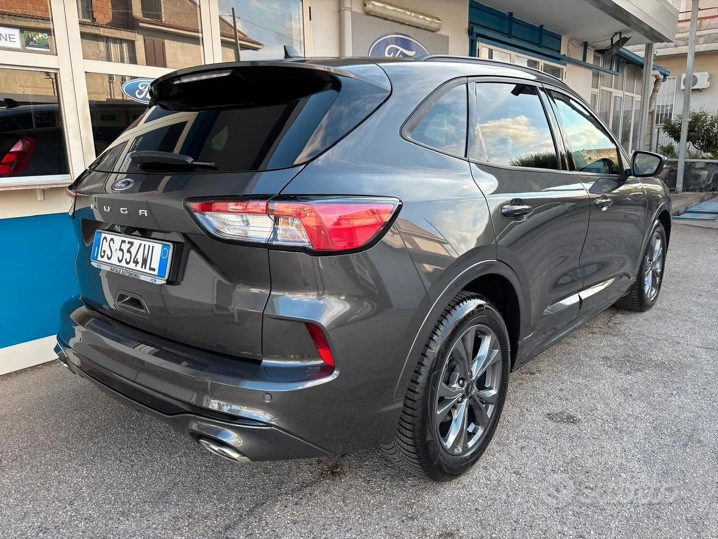 Ford Kuga 2022 photo 3