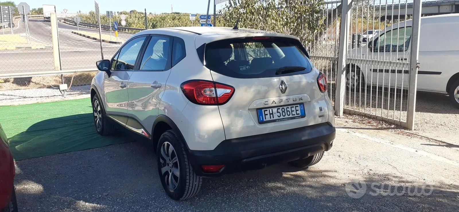 Renault Captur 2017 photo 3