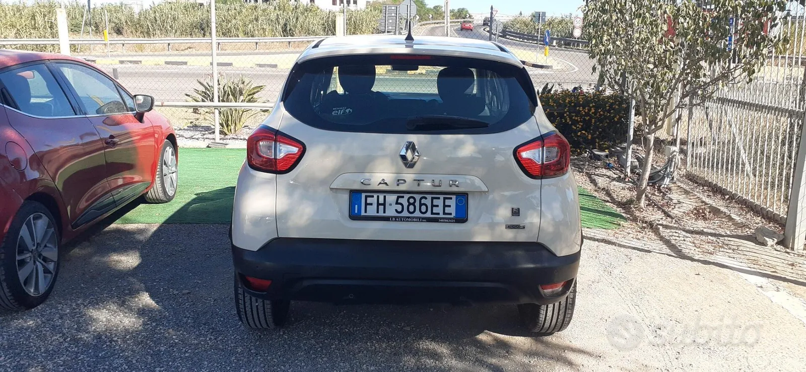 Renault Captur 2017 photo 2