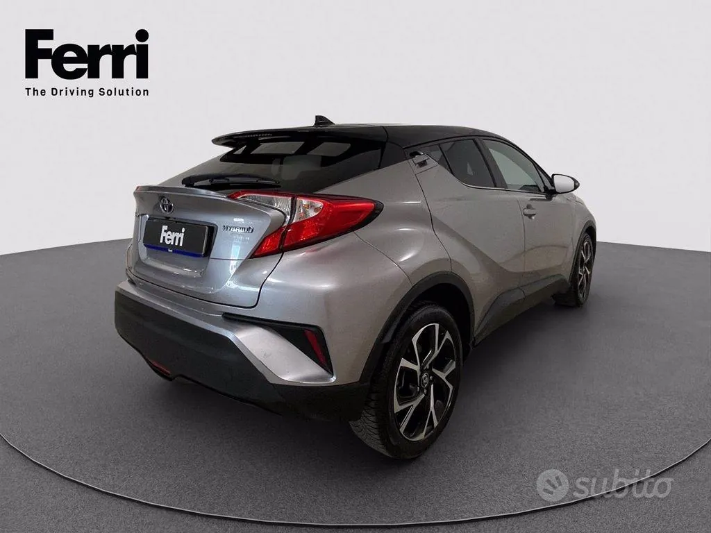 Toyota C-Hr 2018 photo 4