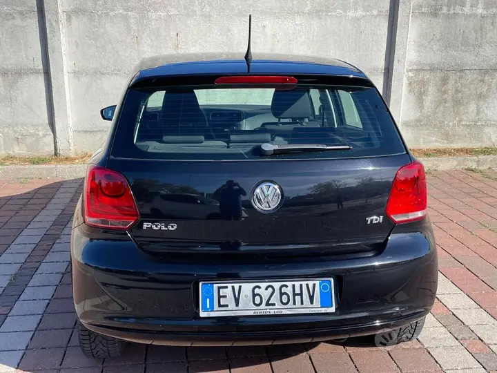 Volkswagen Polo 2015 photo 5