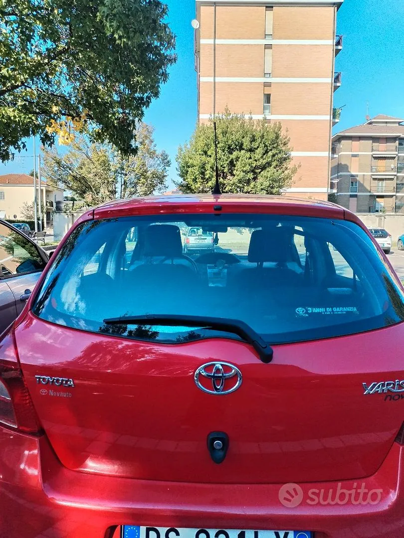 Toyota Yaris 2008 photo 2