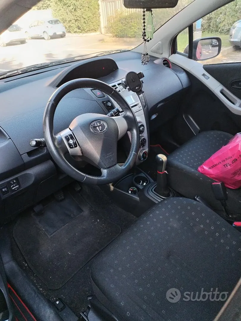 Toyota Yaris 2008 photo 4