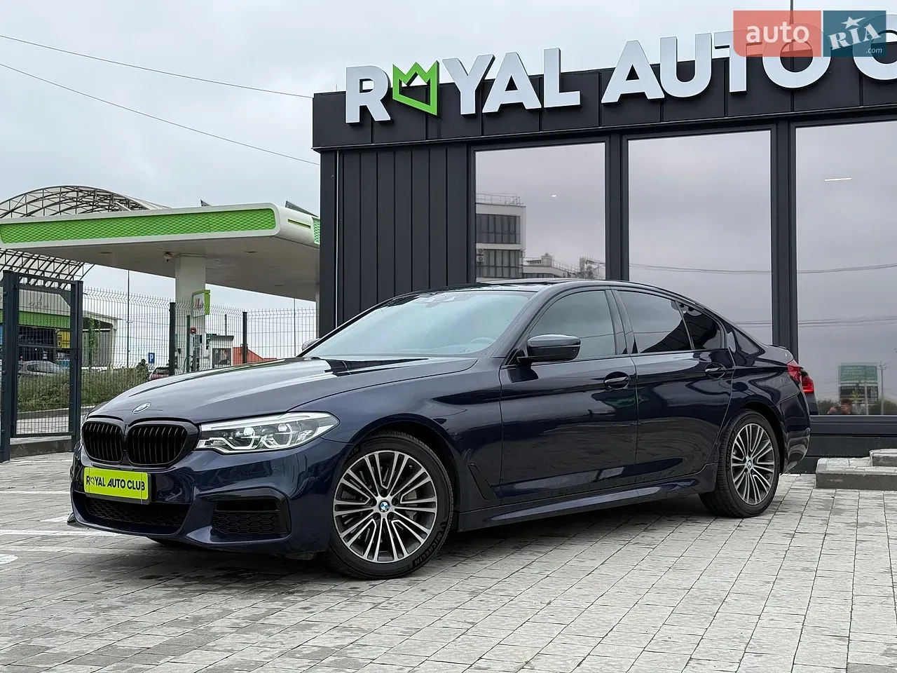 BMW 5 Series 2018 photo 4
