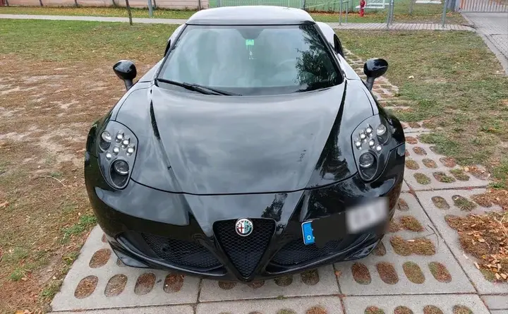 Alfa Romeo 4C