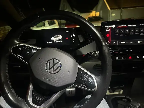 Volkswagen Id.3 2021 photo 2