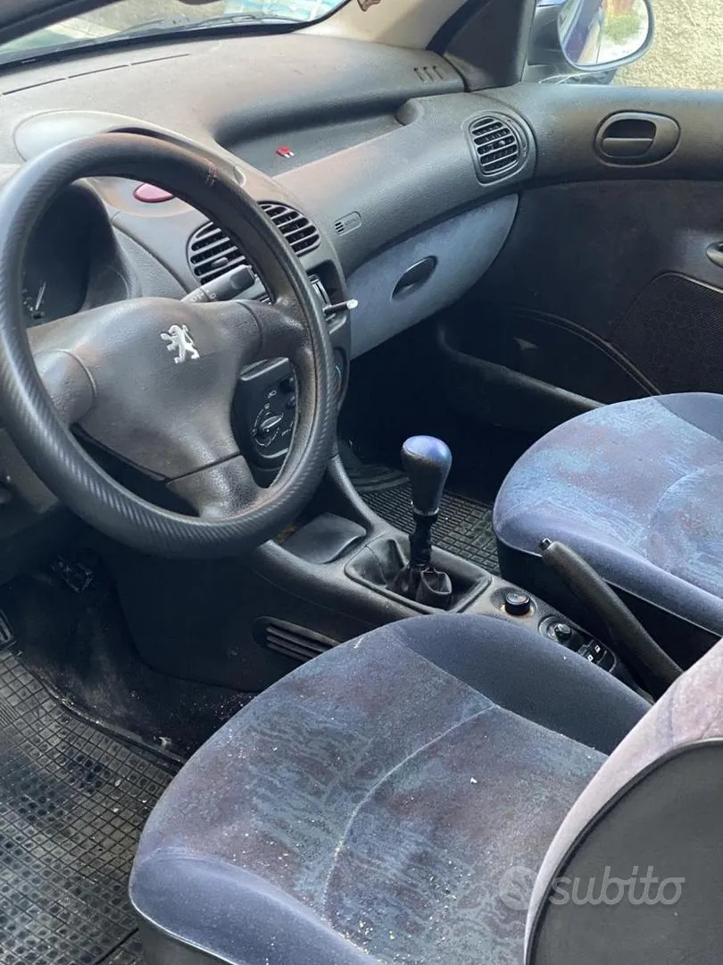 Peugeot 206 2001 photo 5