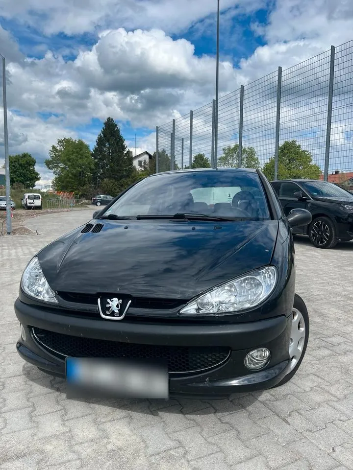 Peugeot 206