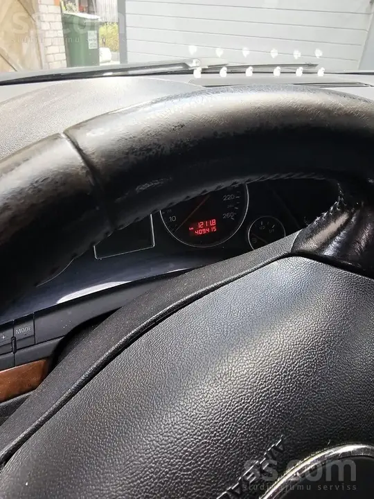 Audi A4 2003 photo 5