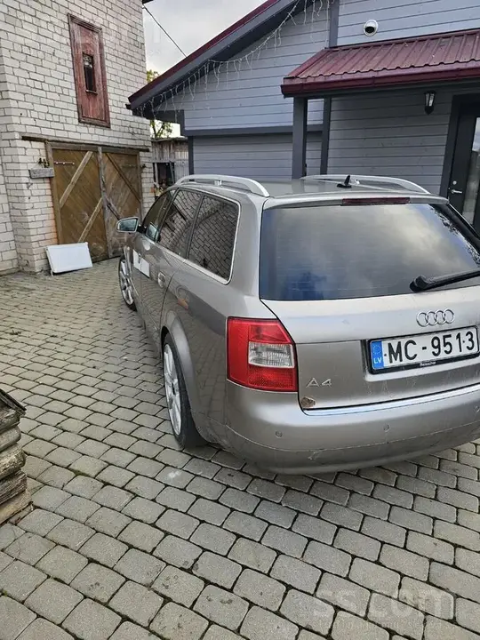 Audi A4 2003 photo 3