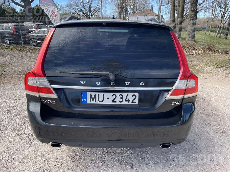 Volvo V70 2014 photo 4