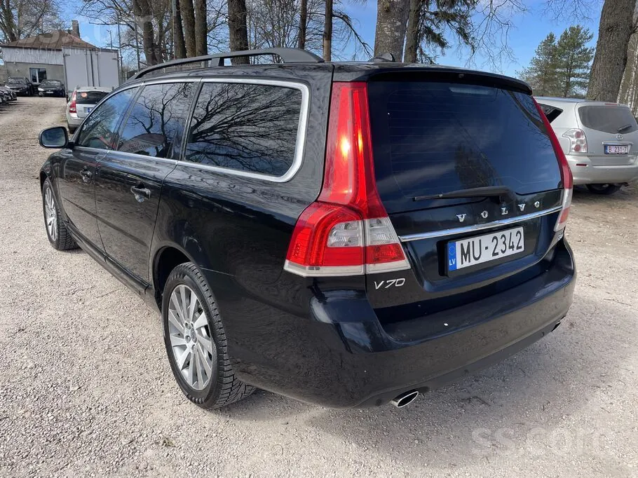 Volvo V70 2014 photo 3