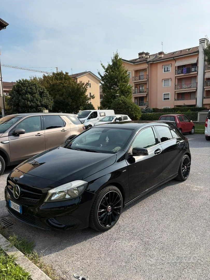 Mercedes-Benz A180