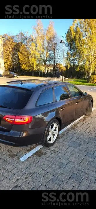 Audi A4 2013 photo 3