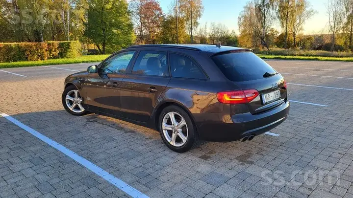 Audi A4 2013 photo 5