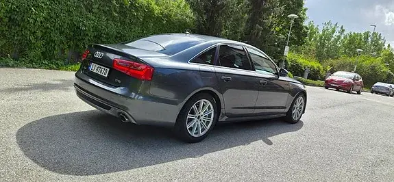 Audi A6 2012 photo 5