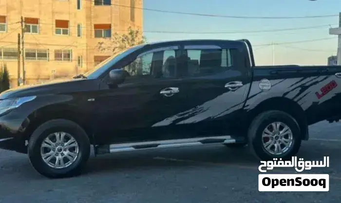 Mitsubishi L200 2016 photo 3