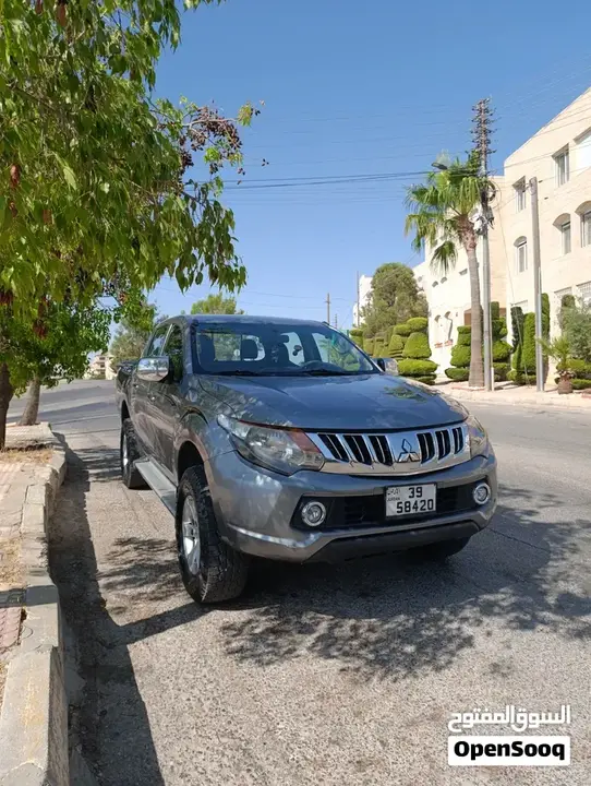 Mitsubishi L200 2016 photo 5