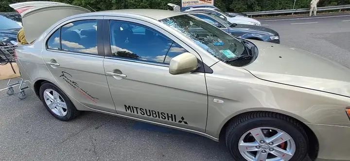 Mitsubishi Lancer