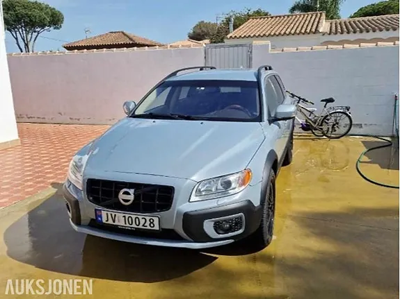Volvo Xc70 2010 photo 2