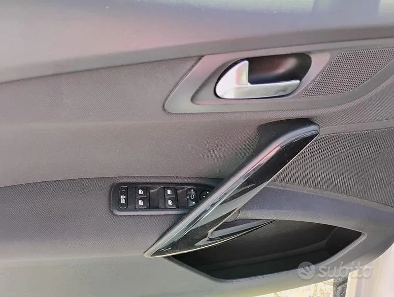 Peugeot 508 2012 photo 5
