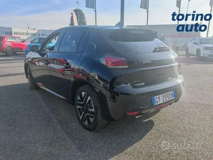 Peugeot 208 2025 photo 3