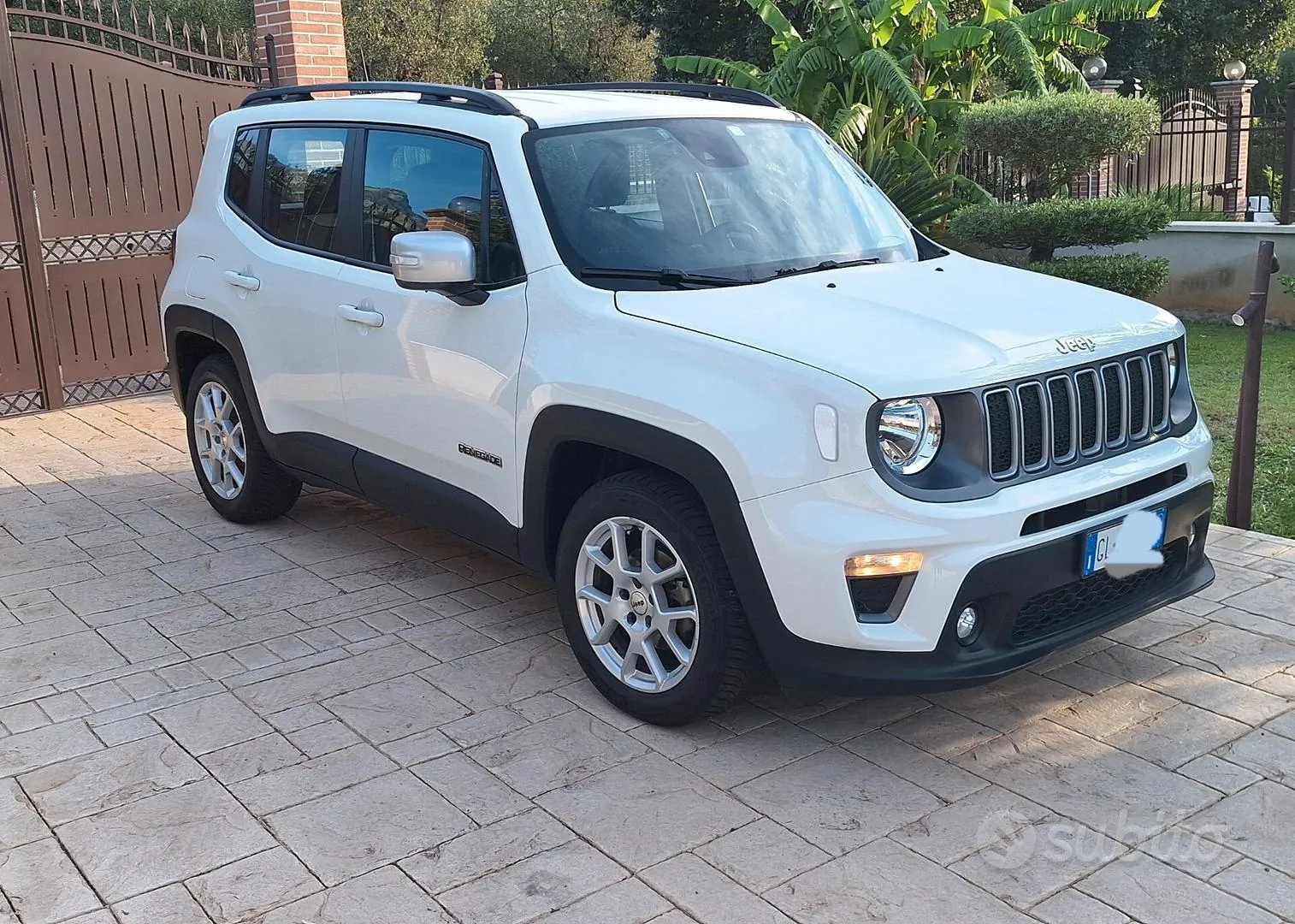 Jeep Renegade 2022 photo 3