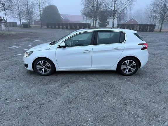 Peugeot 308 2014 photo 2