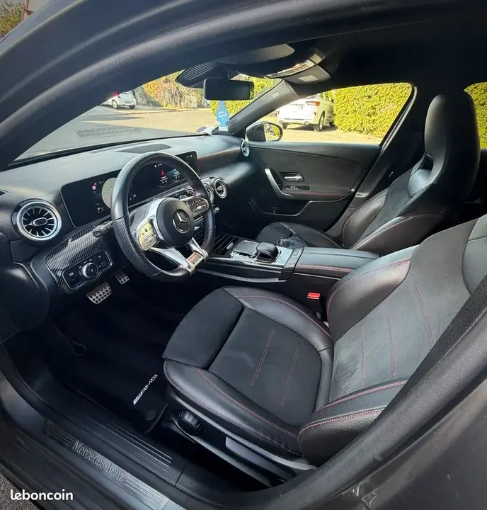 Mercedes-Benz A-Class 2019 photo 3