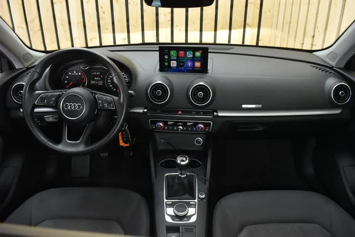 Audi A3 2017 photo 3